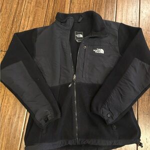 The North Face Men's Black Performance Jacket